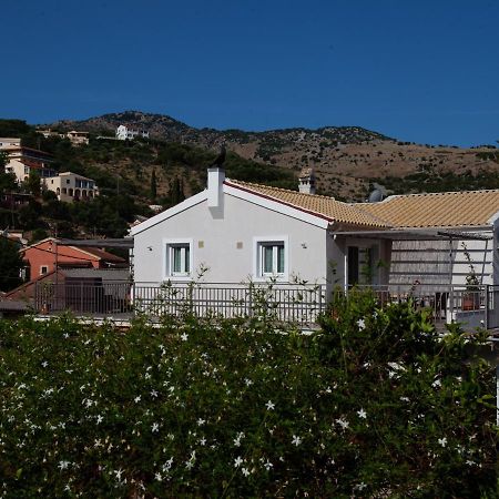 Antonis Apartments Kassiopi Exteriér fotografie